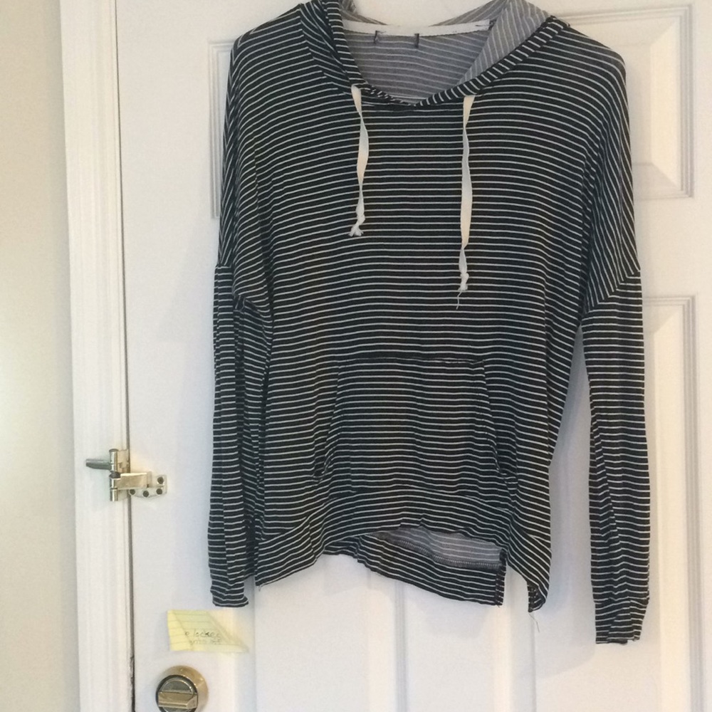 Black white stripe light weight top with hood